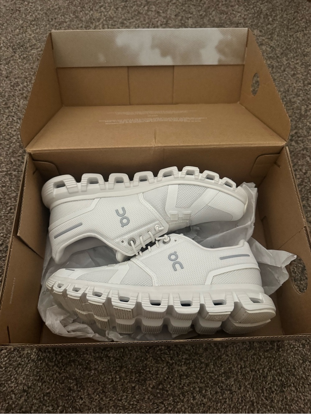 On Cloud Women’s Sneakers